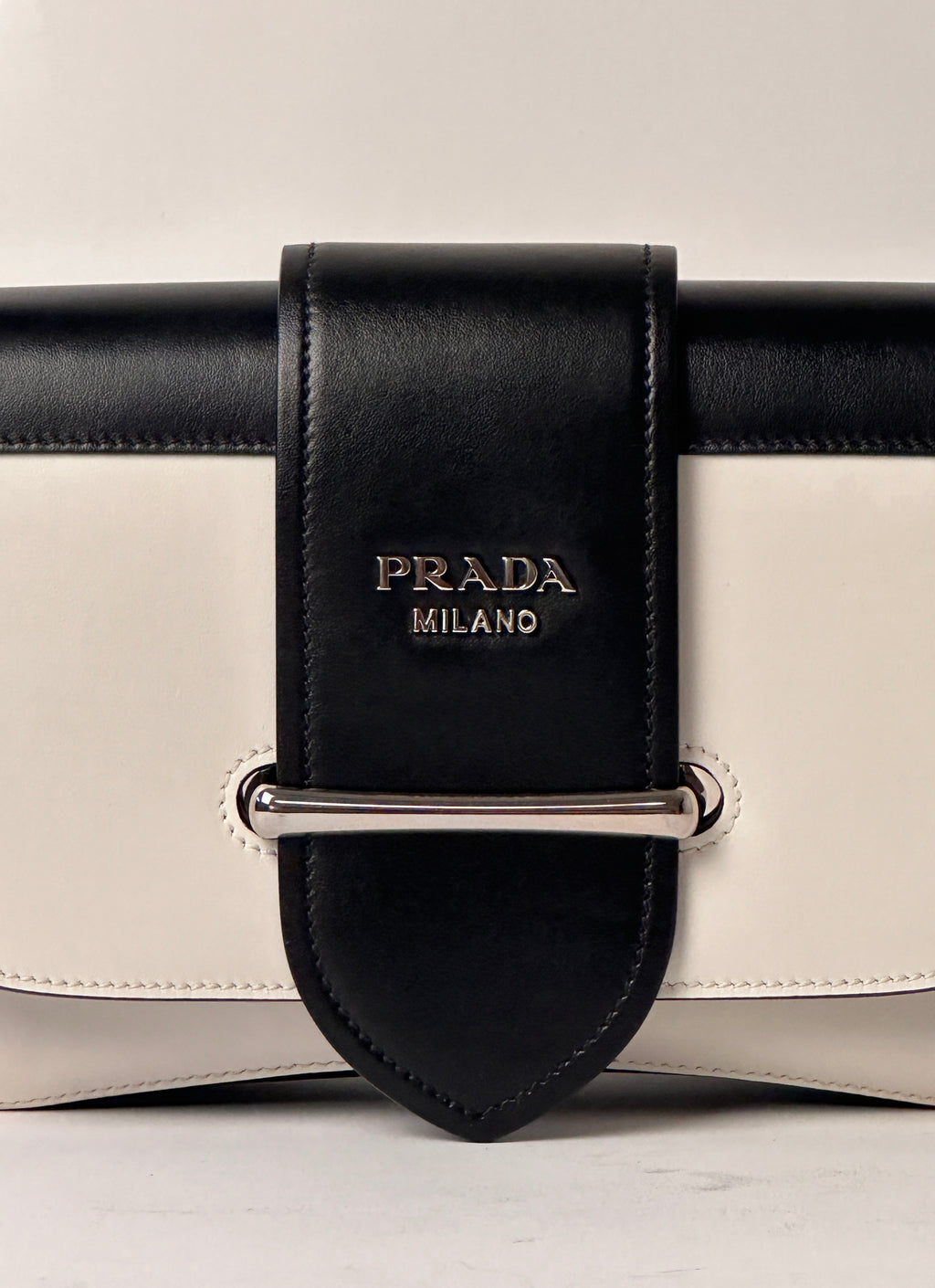 PRADA Sidonie