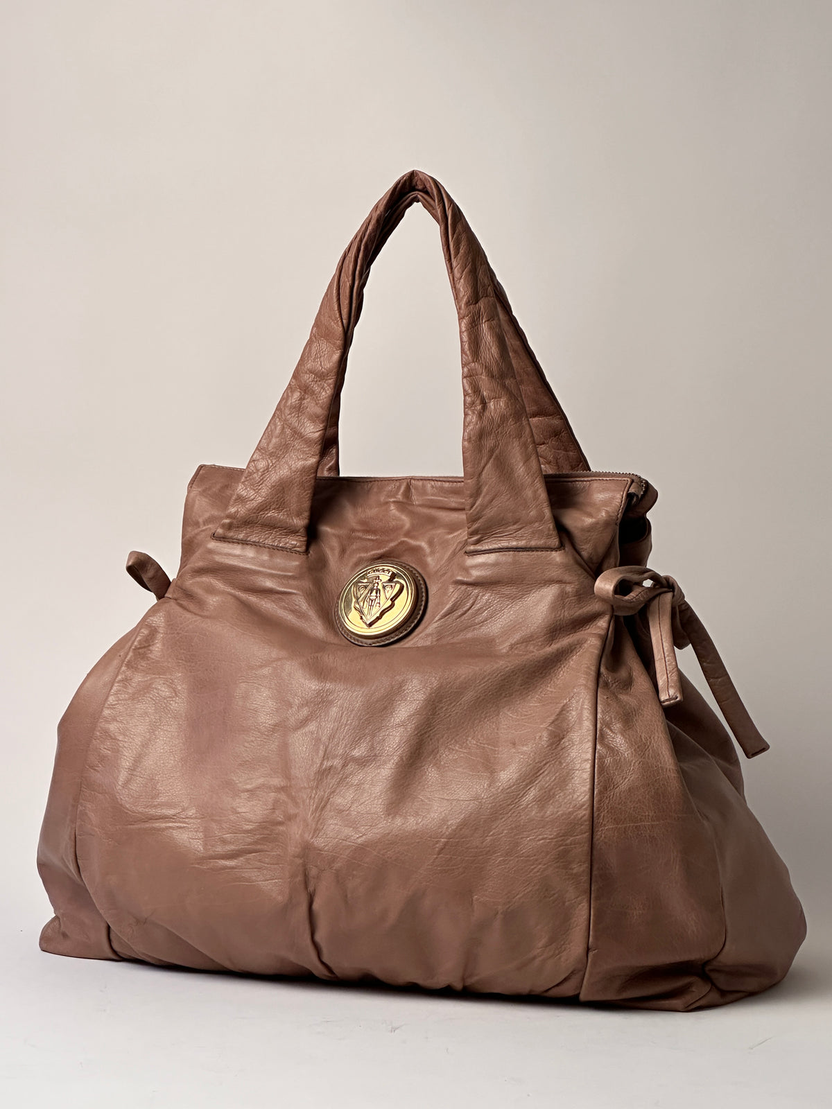 Gucci Hobo Hysteria