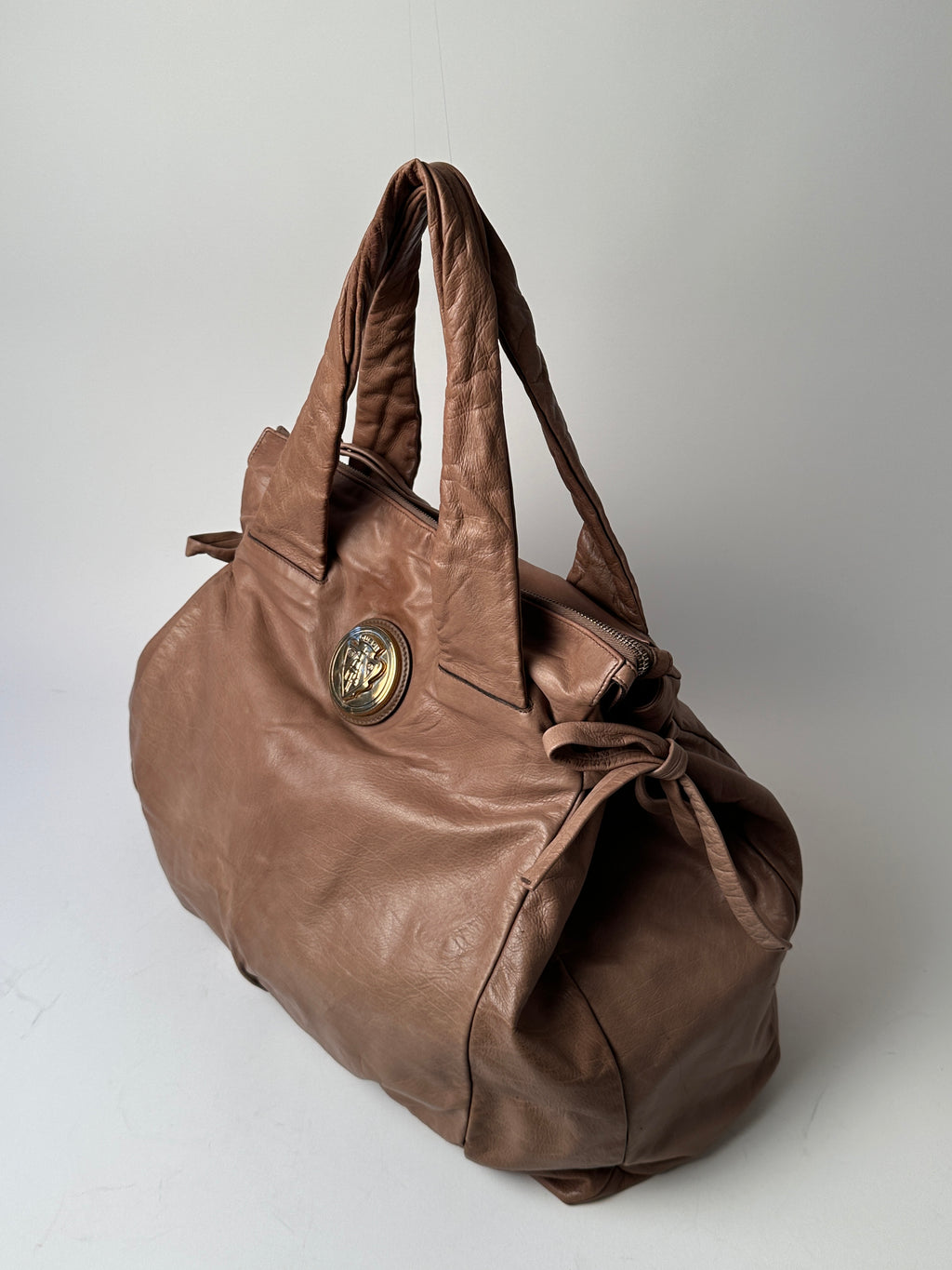Gucci Hobo Hysteria
