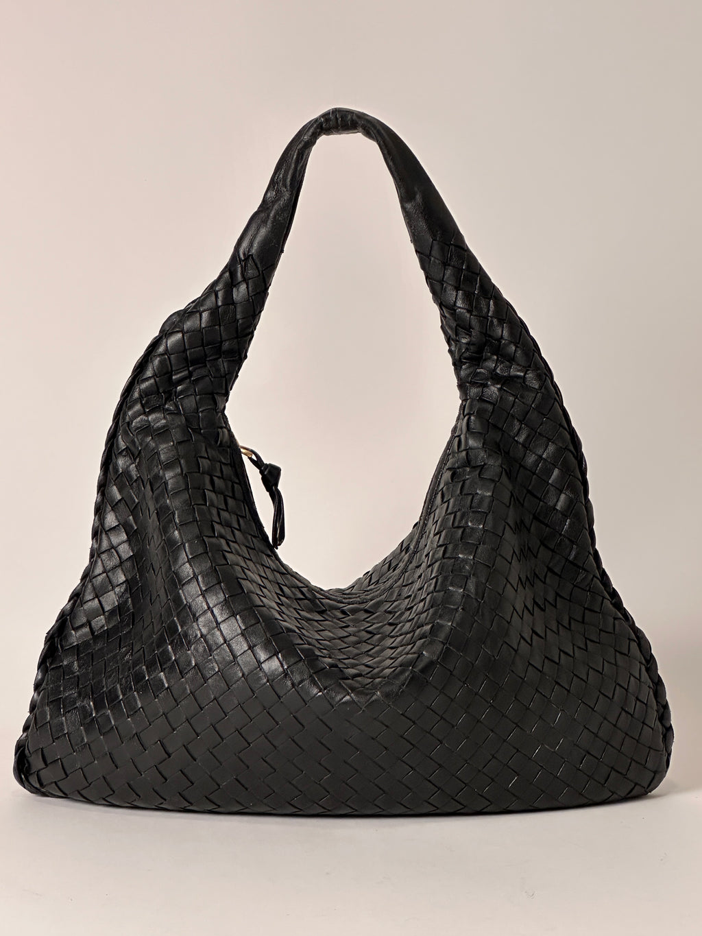 Bottega Veneta Vintage Black Medium Veneta