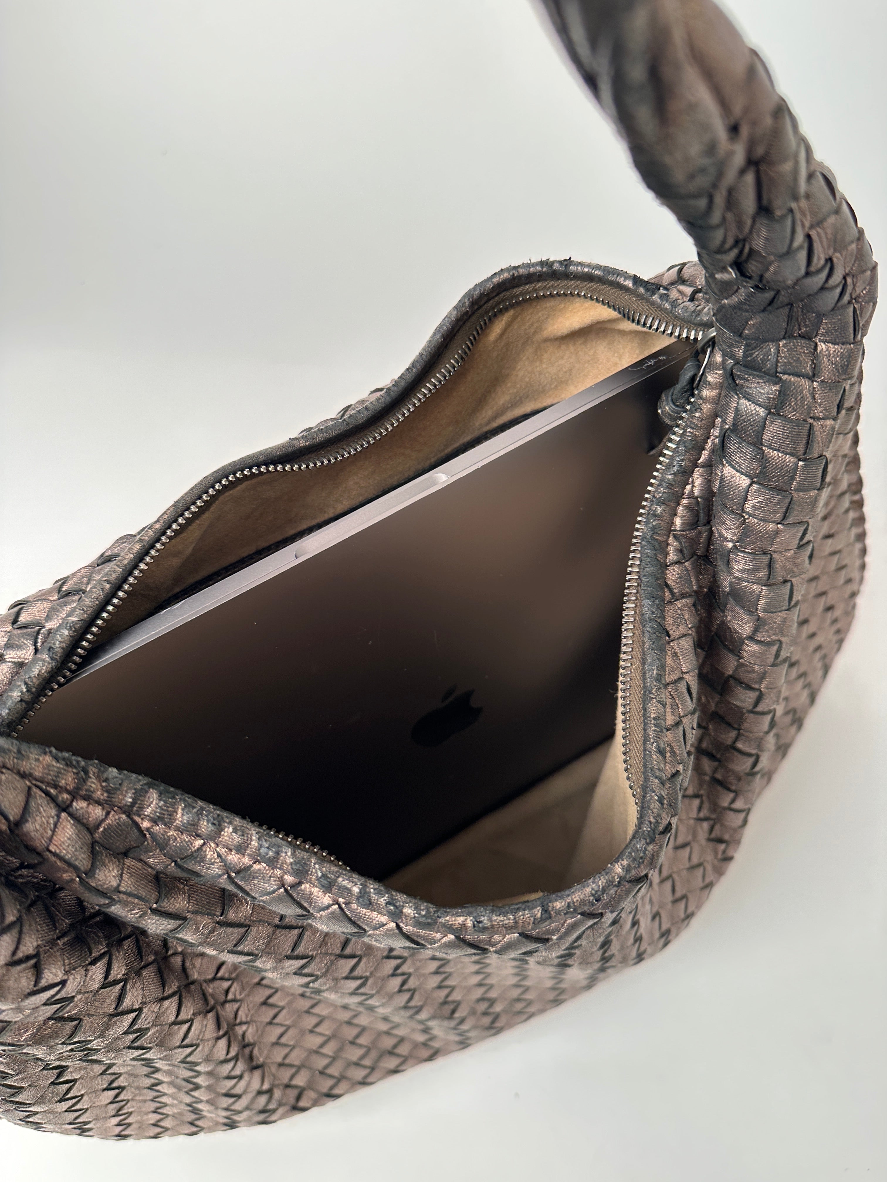 Bottega Veneta Large Veneta