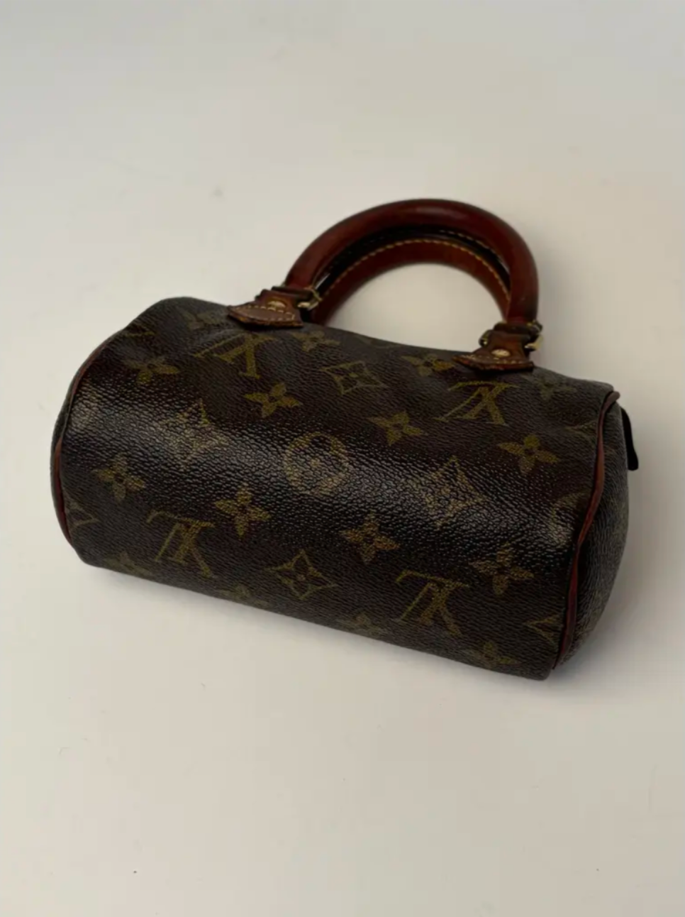Louis Vuitton Nano Speedy