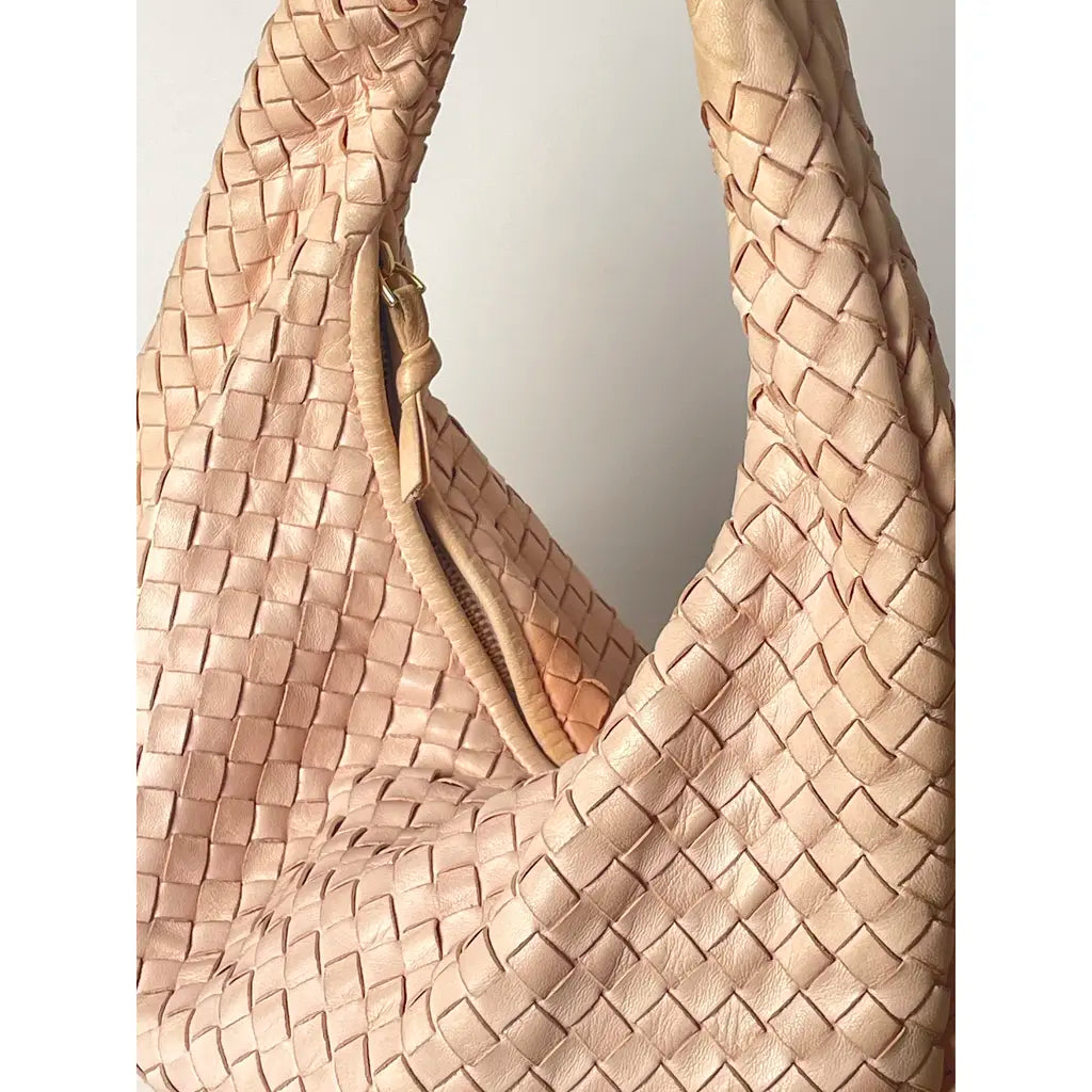 Bottega Veneta Medium Veneta Rose Powder Pink Shoulderbag